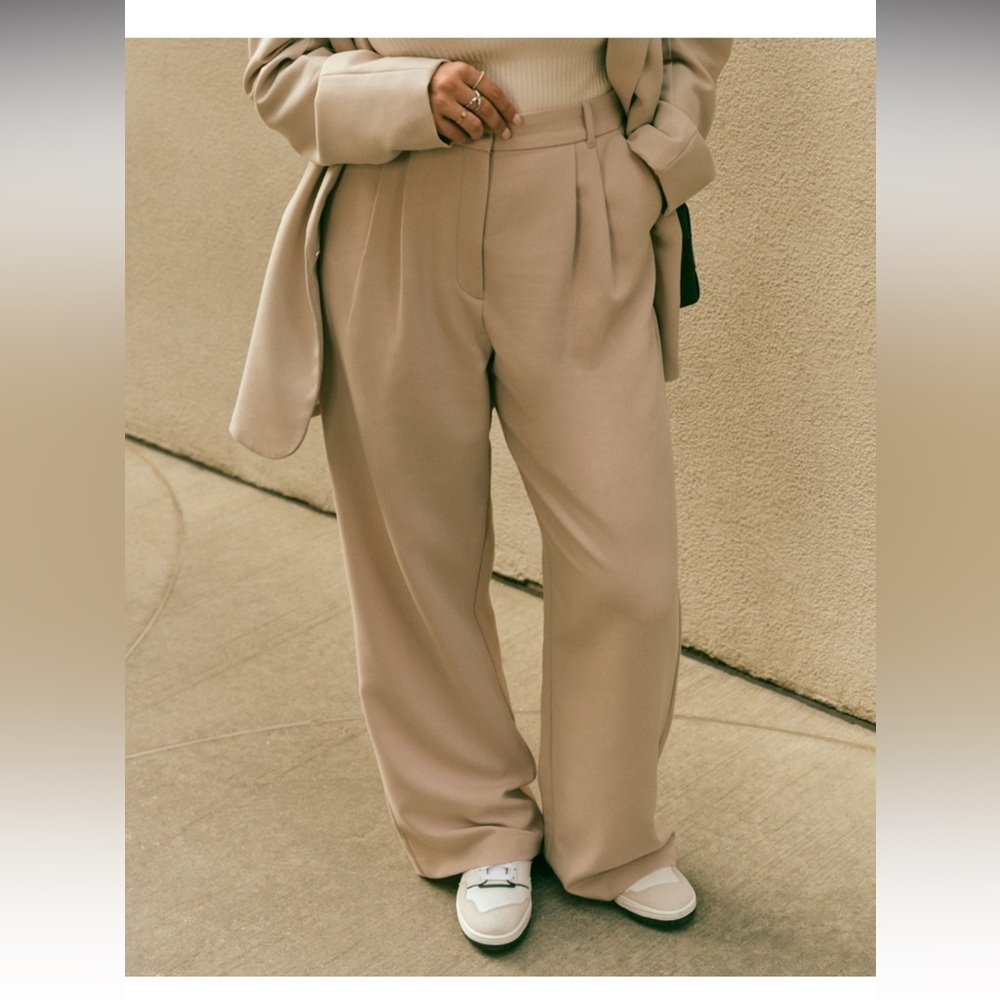 Abercrombie A&F Light Brown Sloane Tailored Pant